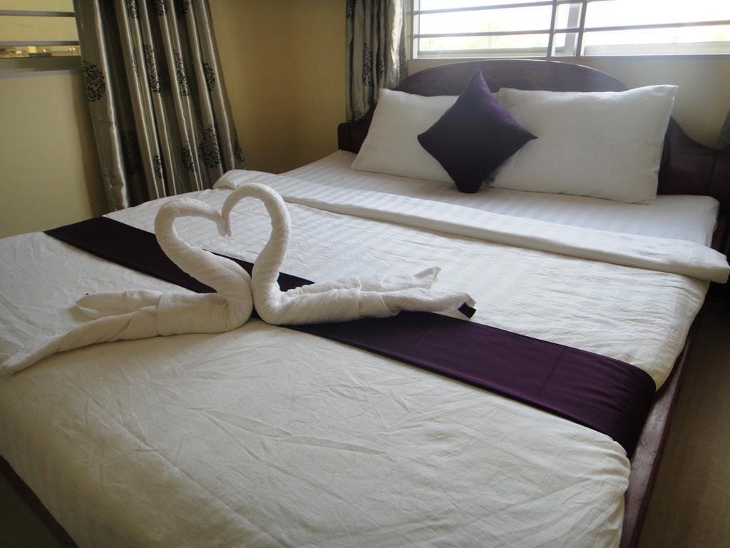 Khemra I Guesthouse Kampot Habitación foto