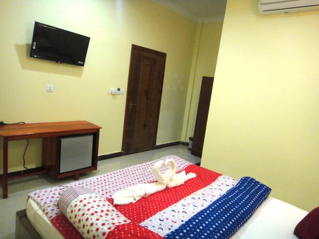 Khemra I Guesthouse Kampot Habitación foto